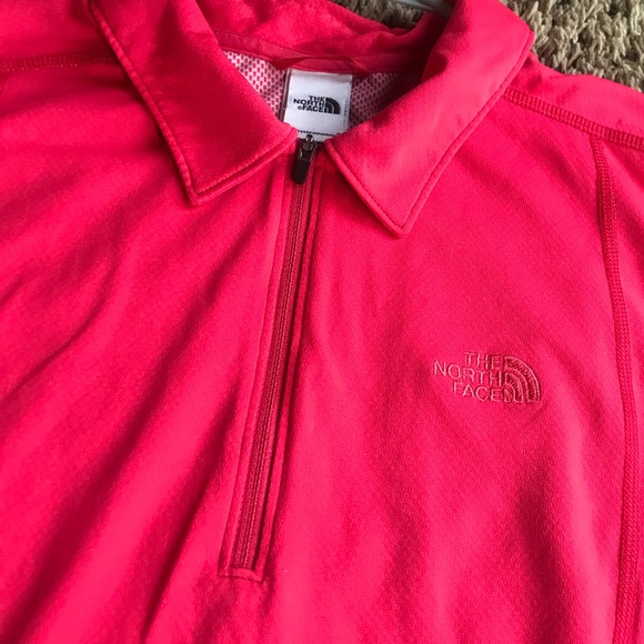 Womens The North Face 1/4 zip short sleeve shirt Size L - Picture 4 of 8